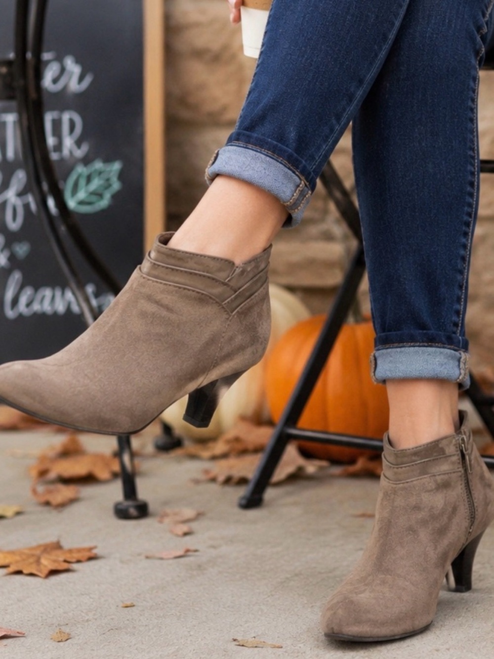 East 5th Taupe Faux Suede Ankle Booties Size 7 Side Zip Heeled Boots